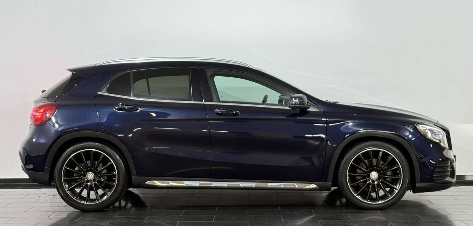 Mercedes-Benz GLA 220 d AMG-Line *KeyGo*Navi*Kamera*GARANTIE* foto 4