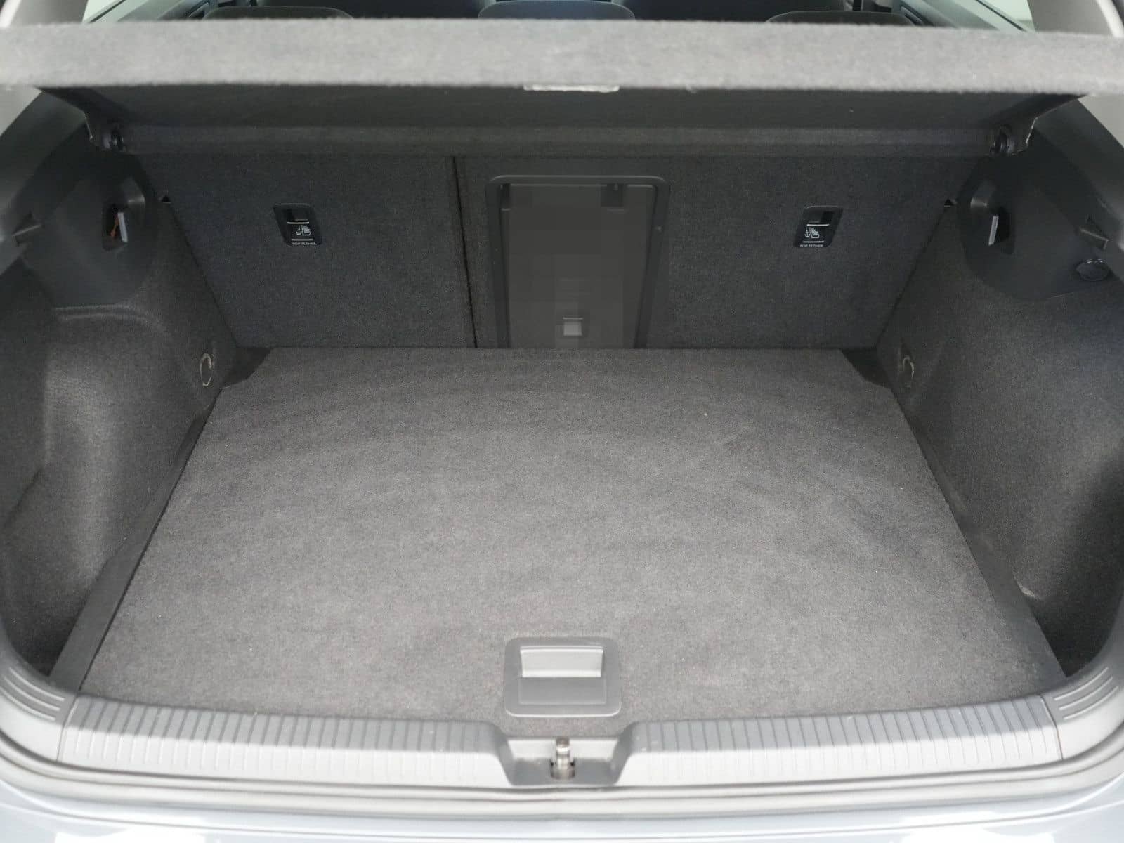 Volkswagen Golf VIII Active STANDHZ HUD NAVI VIRT ACC KAM foto 14