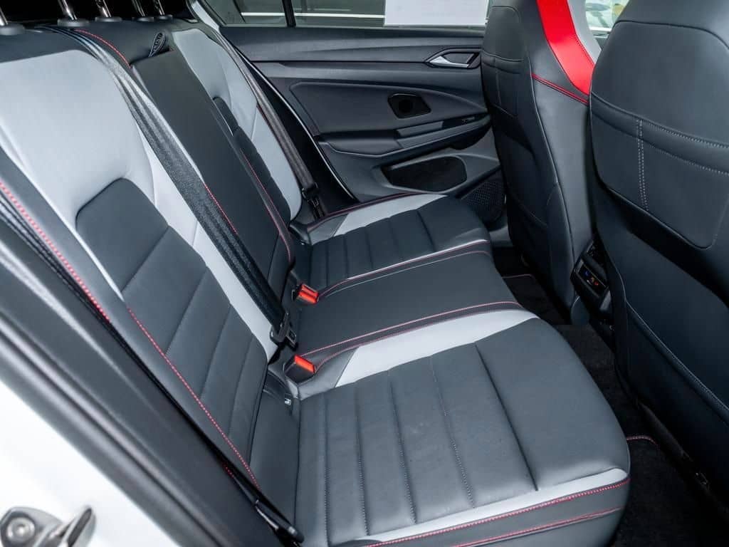 Volkswagen Golf VIII GTI Clubsport 2.0TSI DSG MATRIX/ACC/NA foto 7