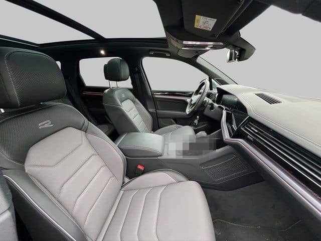 Volkswagen Touareg 3.0 TDI 210 kW 4Motion R-Line 2026 (Face foto 7