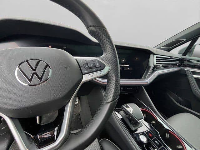 Volkswagen Touareg 3.0 TDI 210 kW 4Motion R-Line 2026 (Face foto 10