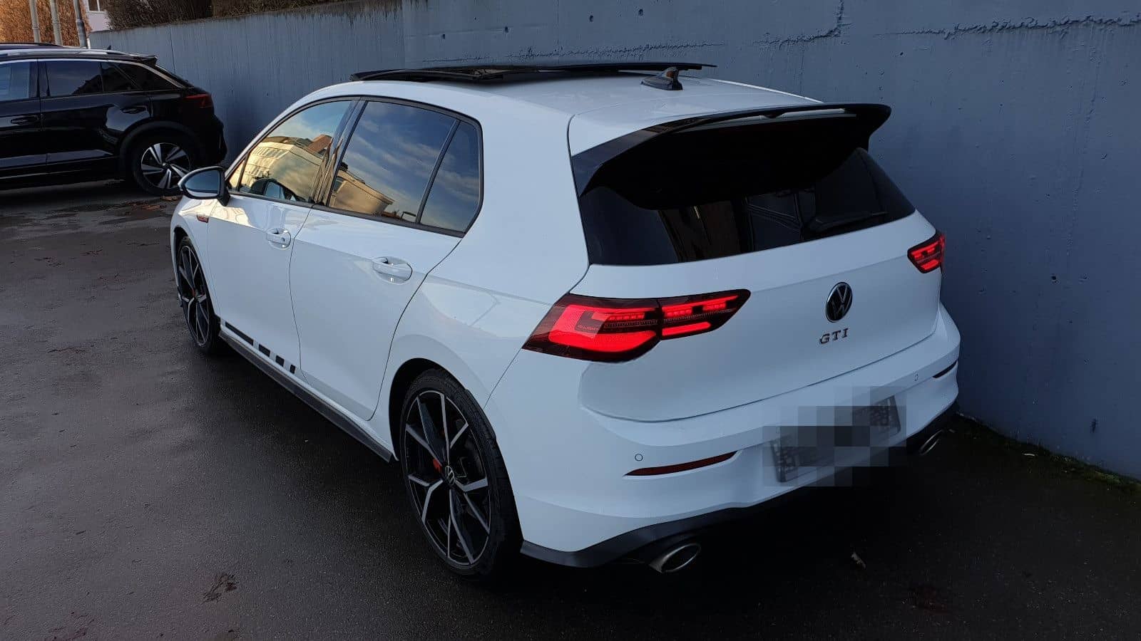 Volkswagen Golf 8 GTI Clubsport DSG Pano/Matrix/DCC/ACC/19 foto 3