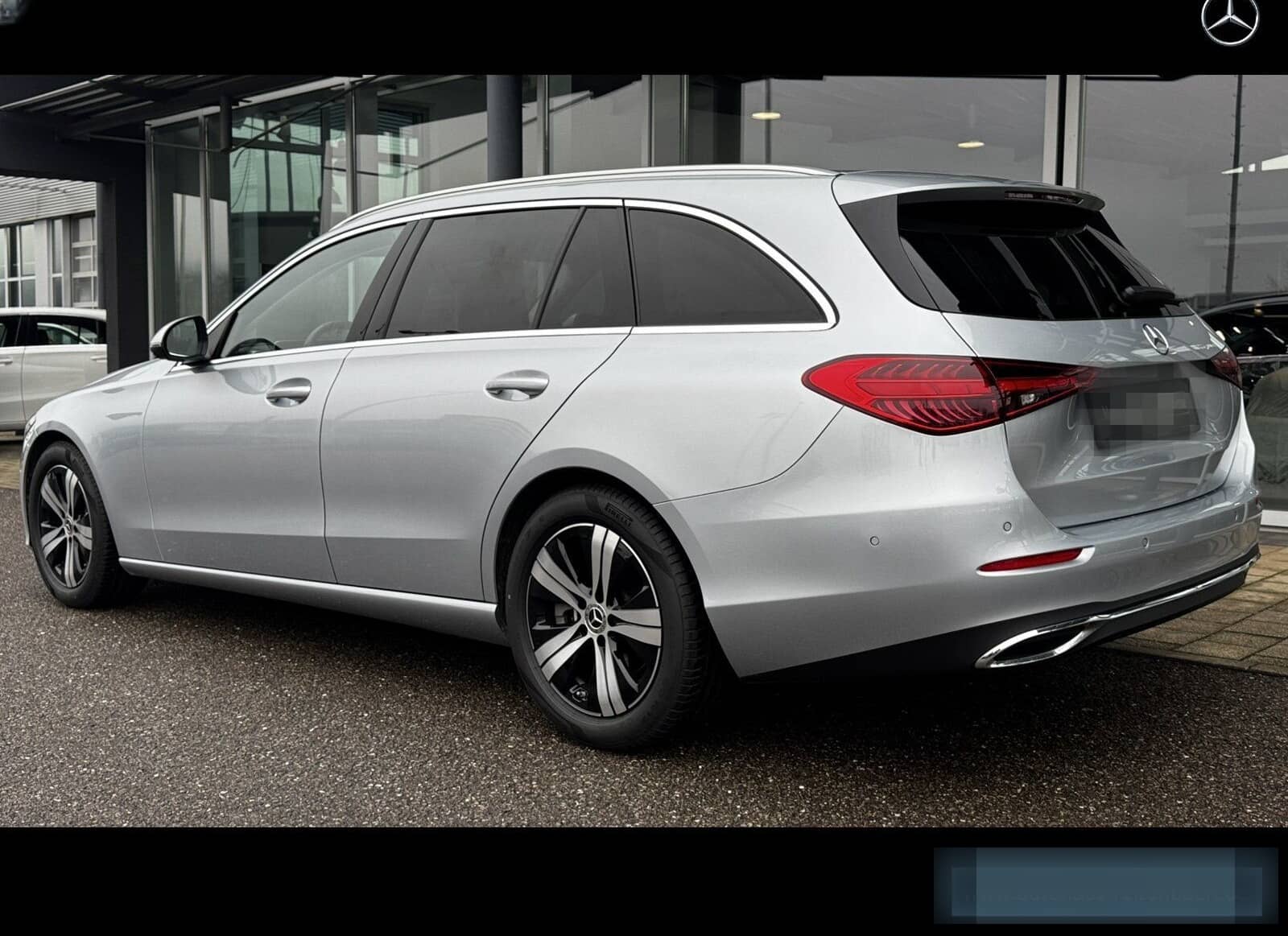 Mercedes-Benz C220dT AVANTGARDE+DISTR+LED 360+EASYPA+AMBIENTEB foto 2