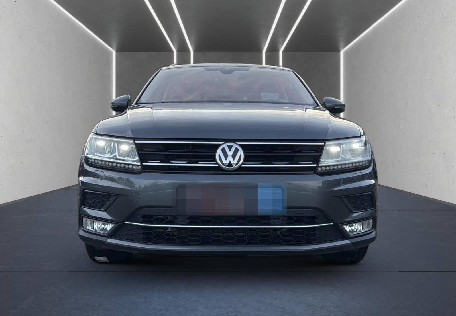 Volkswagen Tiguan Highline 4Motion+LED+HUD+AHK+ACC+1.HAND foto 2