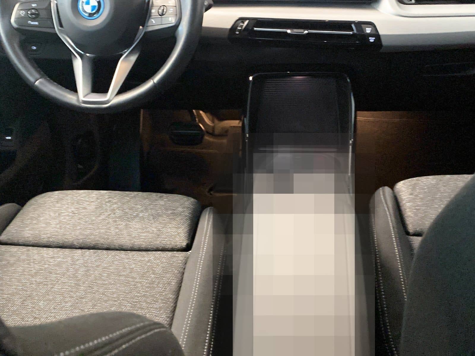 BMW iX1 xDrive30 AHK Kamera Sportsitze Sitzheizung foto 13