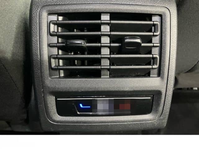 Volkswagen Golf VIII 1.5 TSI LED NAV SHZ KAMERA Life foto 16