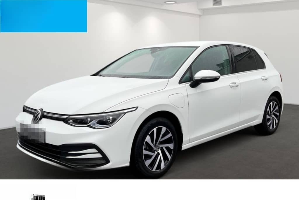 Volkswagen Golf VIII 1.5 eHybrid Style DSG   Kamera   Matri foto 1