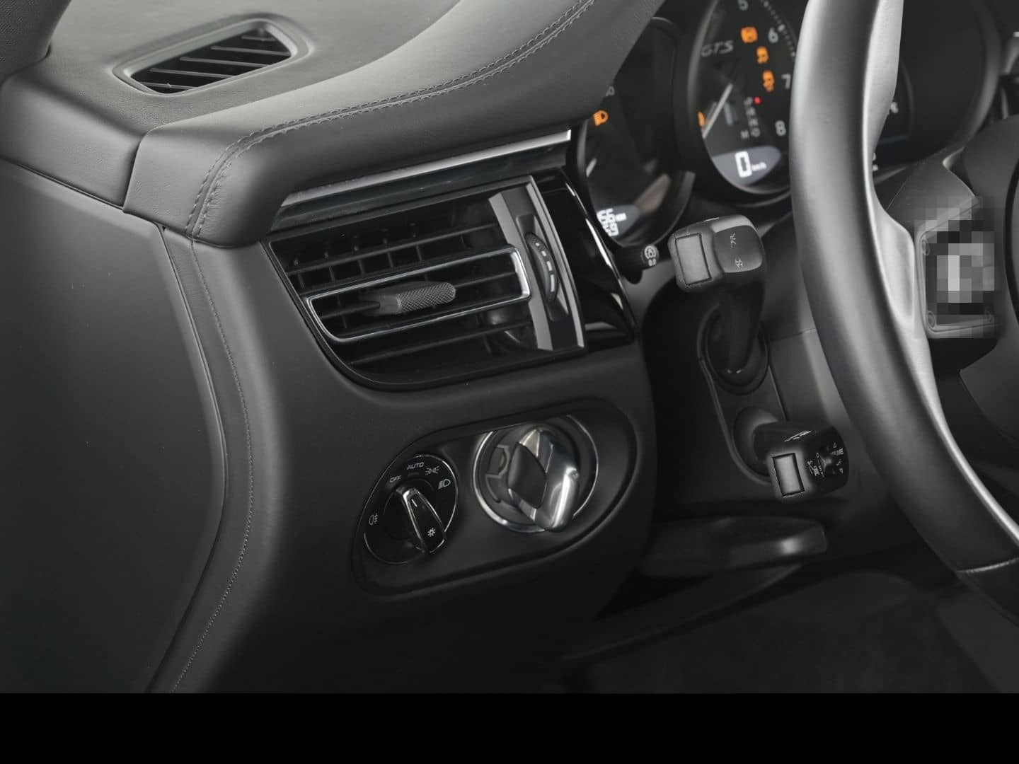 Porsche Macan GTS / 360 Kamera StandHZG Sportabgasanlage foto 18