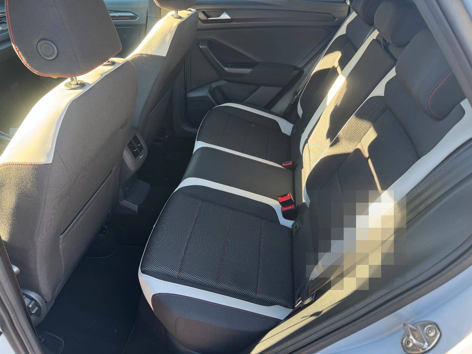 Volkswagen T-Roc Sport *LED*NAVI*LHZ*PDC*EHKL* foto 12