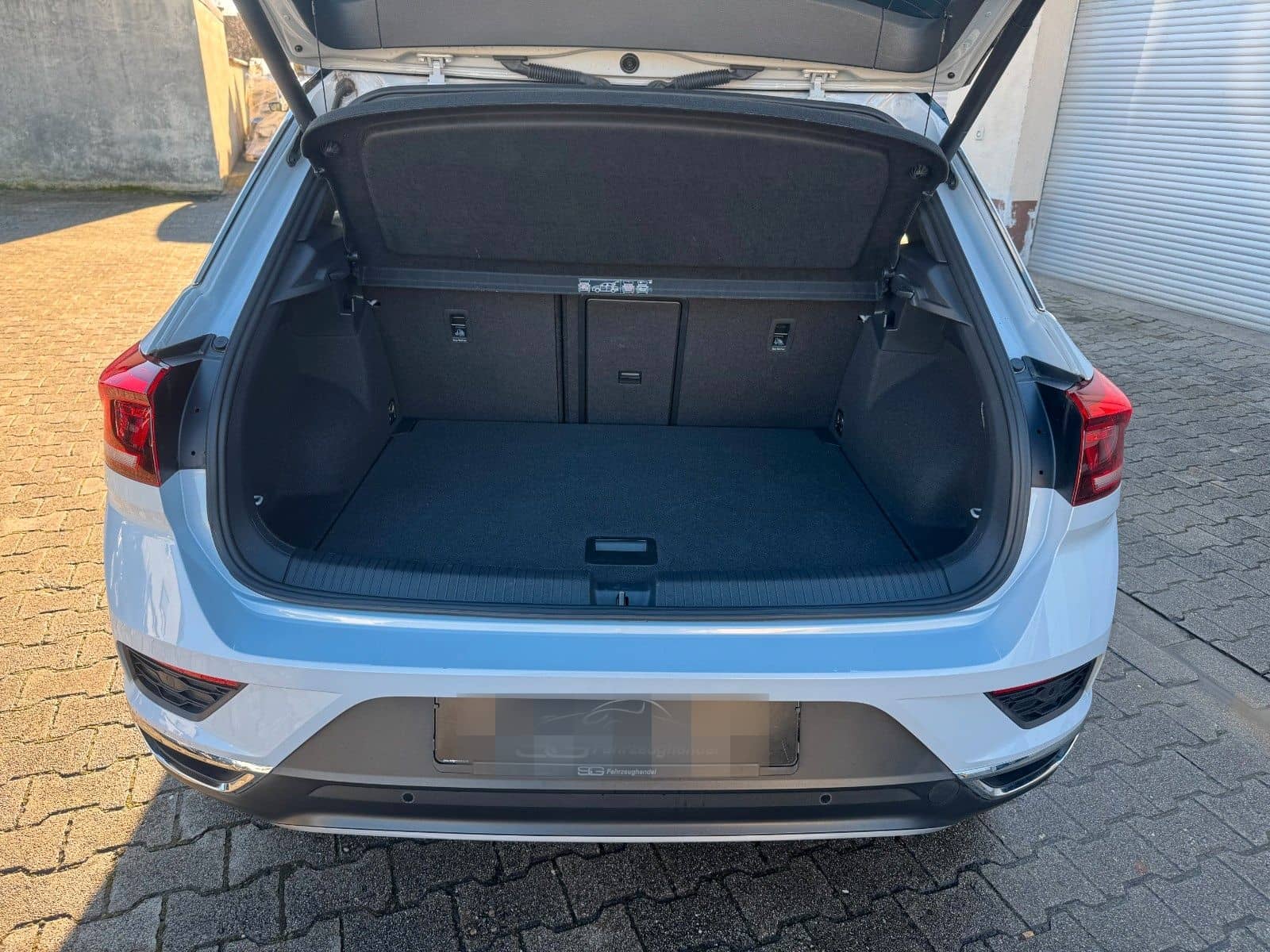 Volkswagen T-Roc Sport *LED*NAVI*LHZ*PDC*EHKL* foto 13