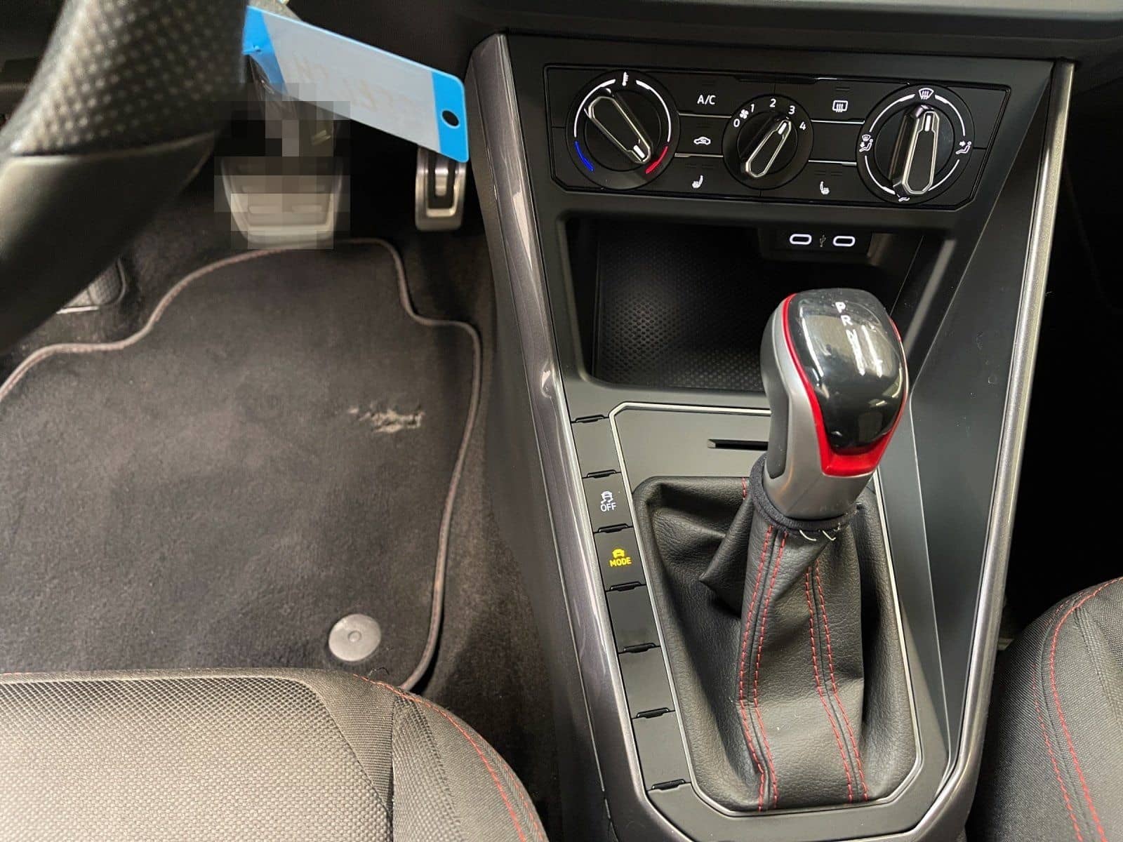 Volkswagen Polo VI 2.0 TSI GTI IQLight AUT Kam. Navi LED LM foto 13