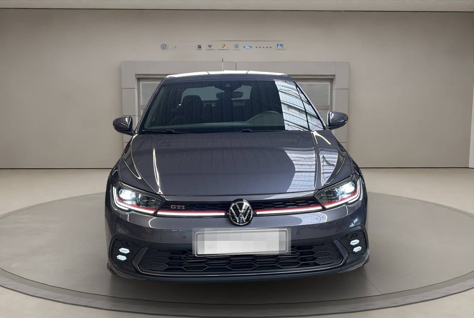 Volkswagen Polo VI 2.0 TSI GTI IQLight AUT Kam. Navi LED LM foto 3