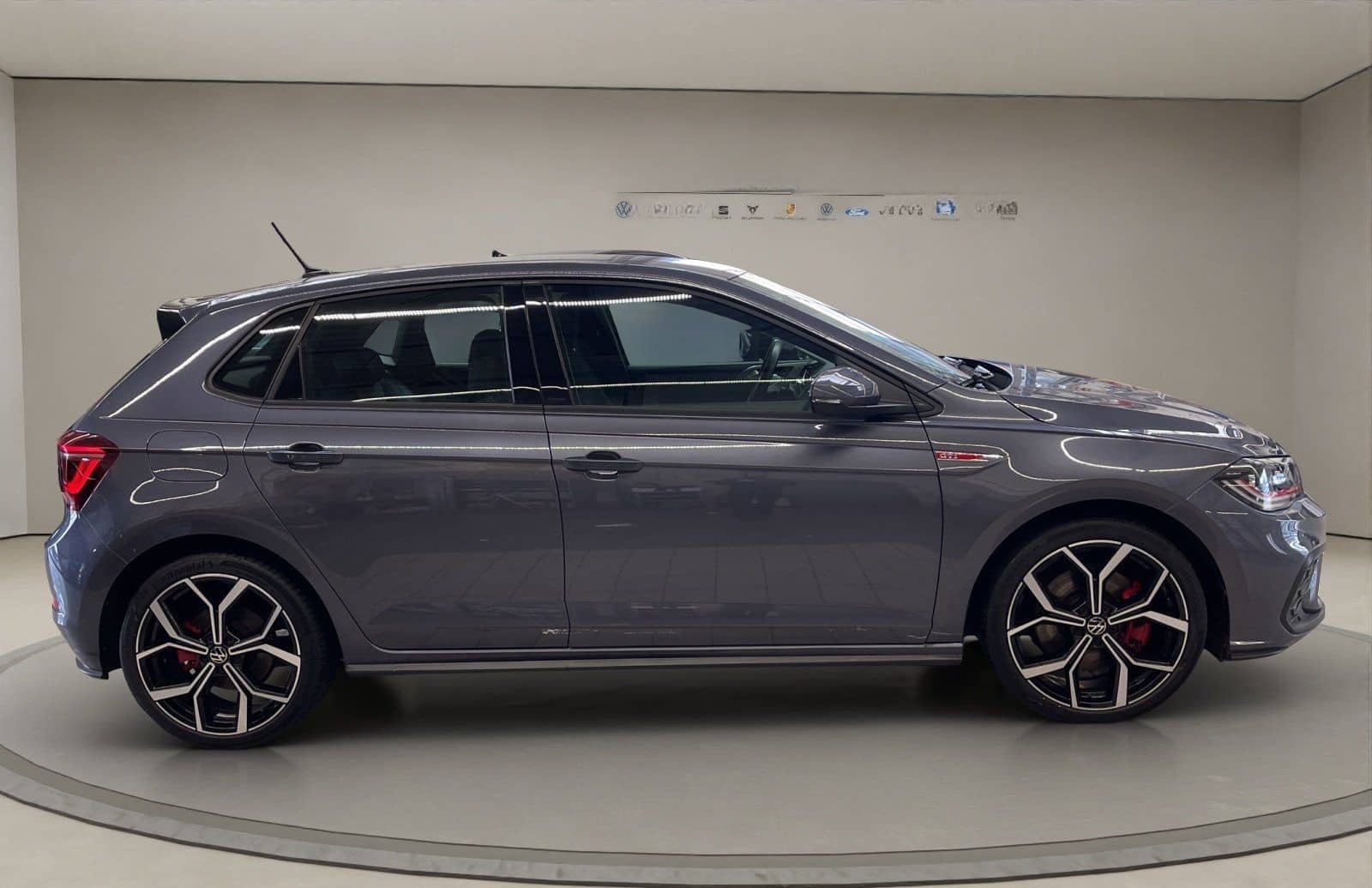 Volkswagen Polo VI 2.0 TSI GTI IQLight AUT Kam. Navi LED LM foto 6