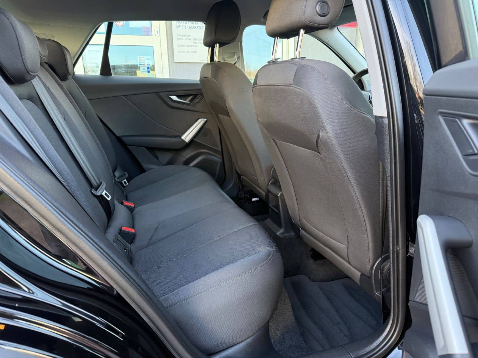 Audi Q2 30 TDI basis S-tronic LED SHZ Kamera foto 18