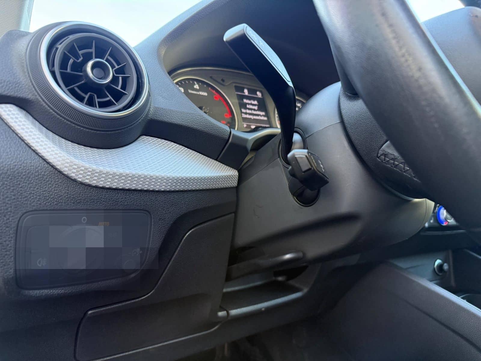 Audi Q2 30 TDI basis S-tronic LED SHZ Kamera foto 22