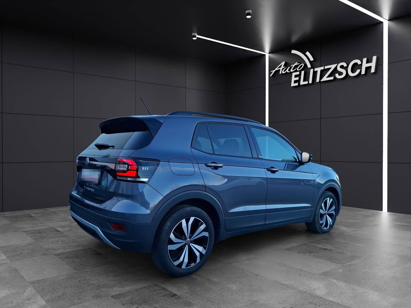 Volkswagen T-Cross TSI Active DSG LED Navi AID ACC RFK SH 1 foto 5