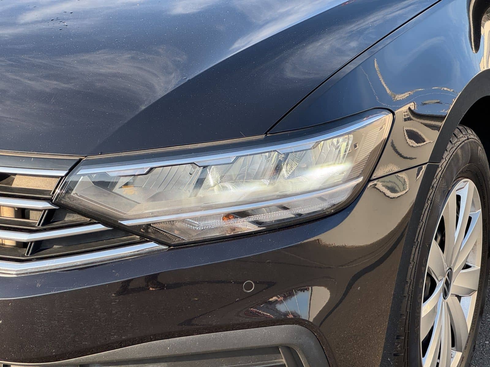 Volkswagen Passat Variant 2.0 TDI*NAVI*PDC*AHK*LED*SHZ foto 17