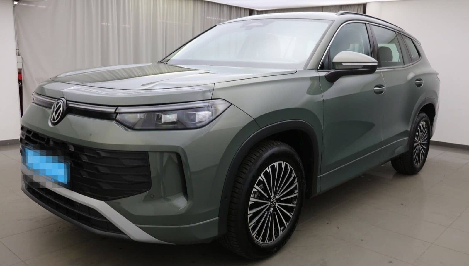 Volkswagen TAYRON LIFE 1.5 ETSI DSG (+ACC-RADAR+NAVI) LED foto 2