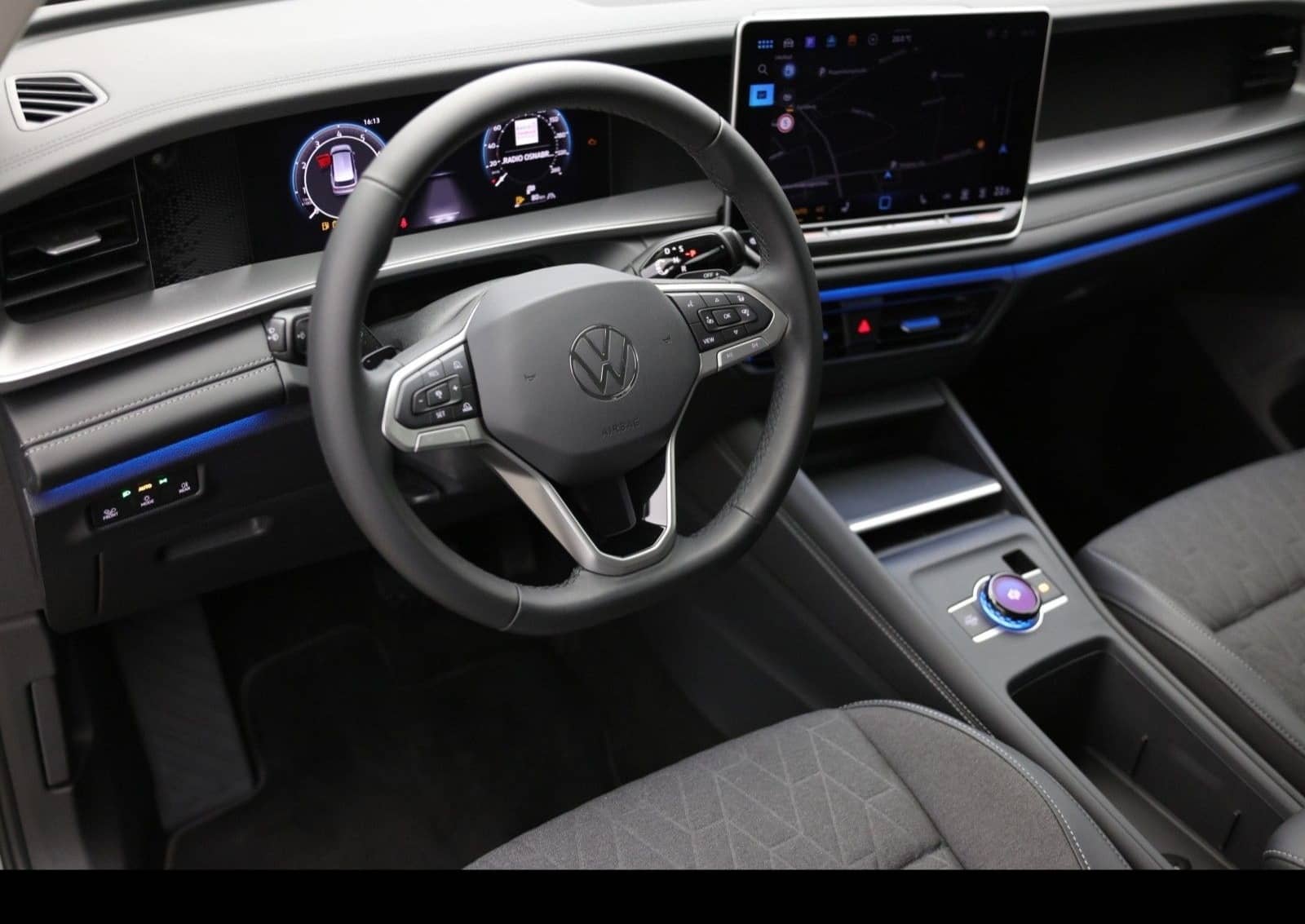 Volkswagen TAYRON LIFE 1.5 ETSI DSG (+ACC-RADAR+NAVI) LED foto 9