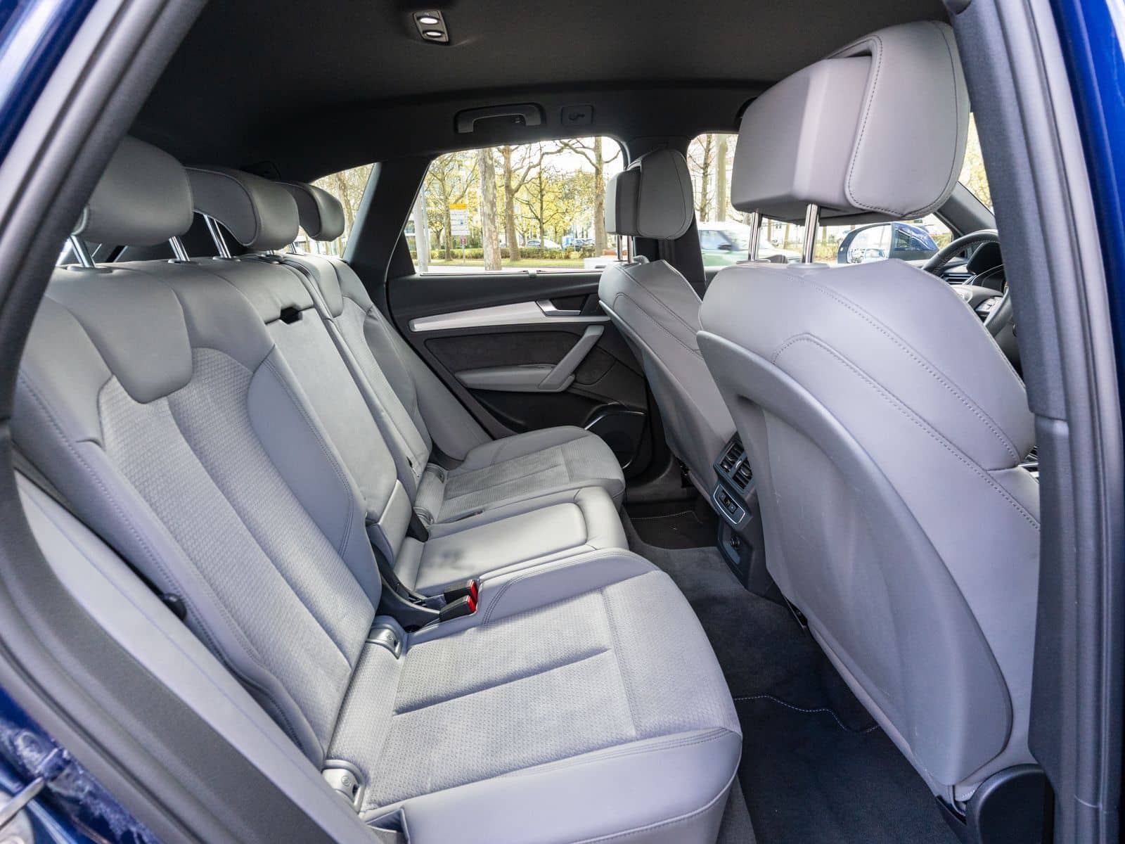 Audi Q5 S line 55TFSI e quattro NAVI MATRIX HUD AHK foto 8