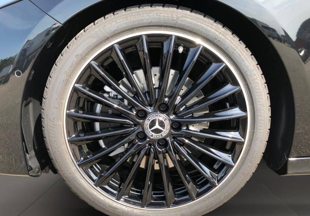 Mercedes-Benz A 220 d +AMGAdvancedPlus+Pano foto 9