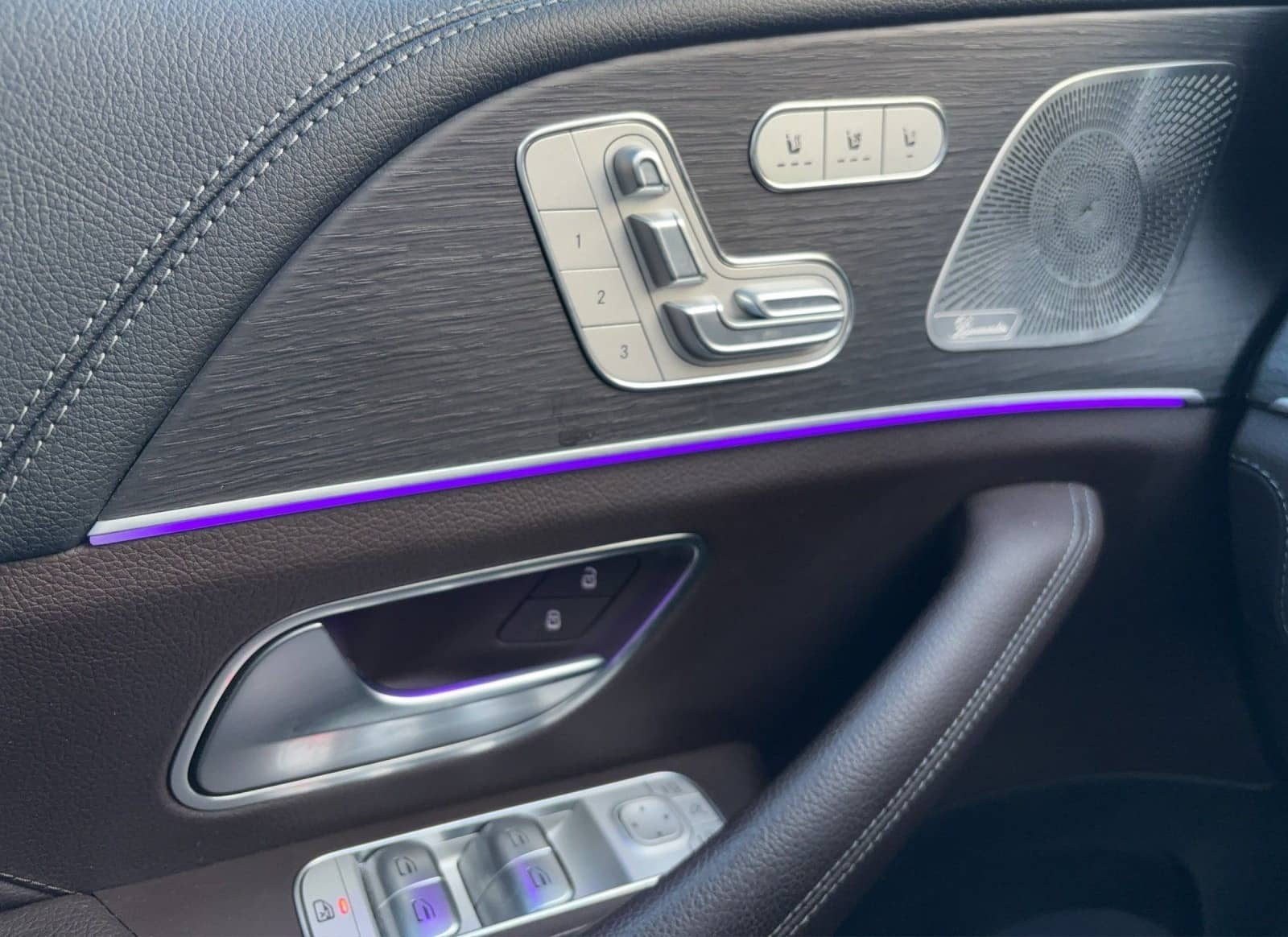 Mercedes-Benz GLS 400 d 4M AMG KeyGo DISTRO SitzKli MLED Burme foto 8