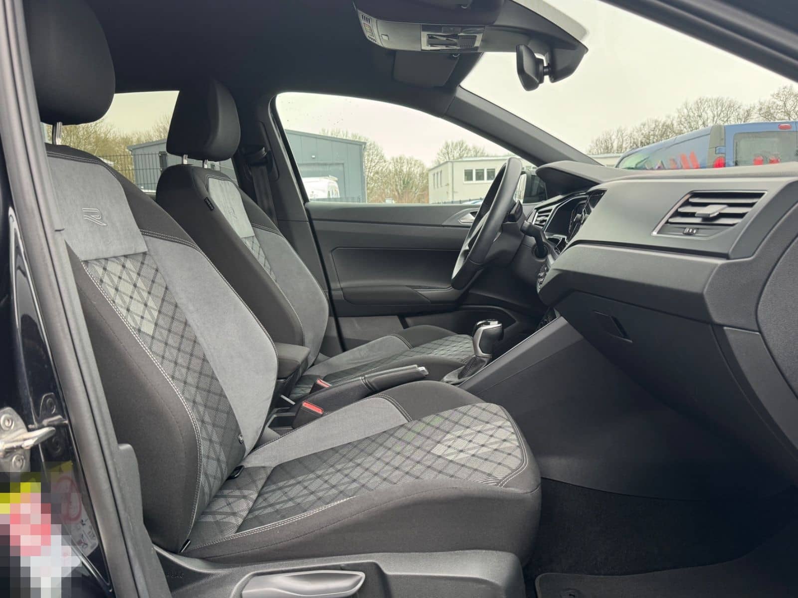 Volkswagen Taigo R-Line 1.0 TSI °IQ.LIGHT°KEYLESS°RFK°ACC° foto 8