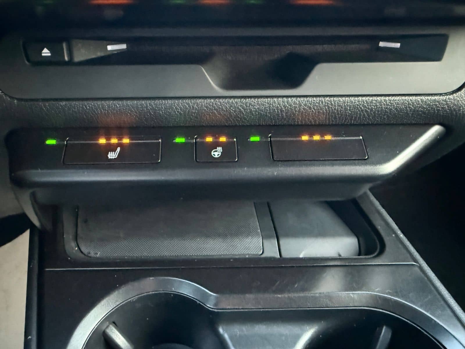 Lexus UX 250 h Launch Edition foto 23