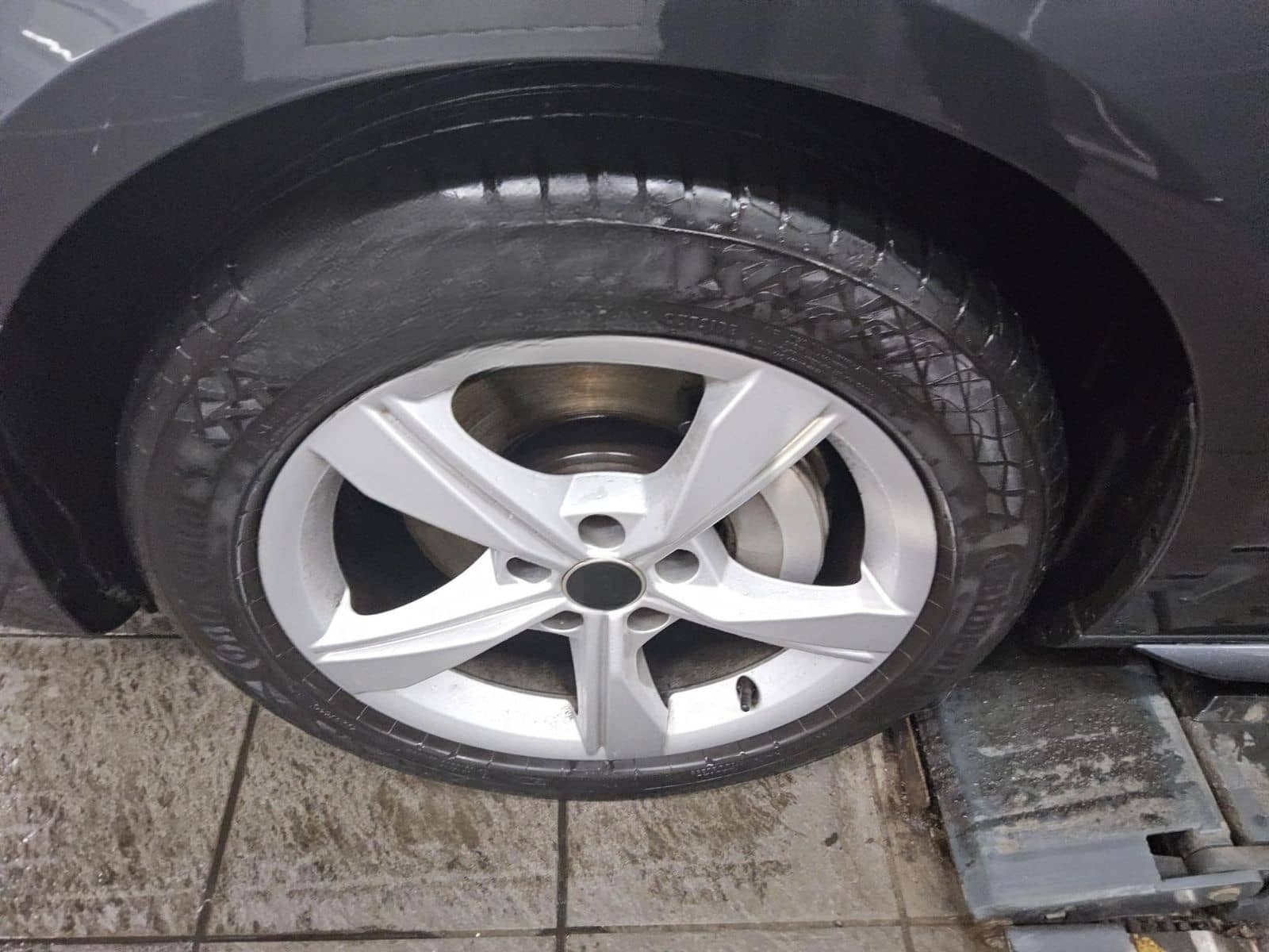 Audi A4 Avant 40 TDI S-Line T-Leder Navi LED AHK foto 10