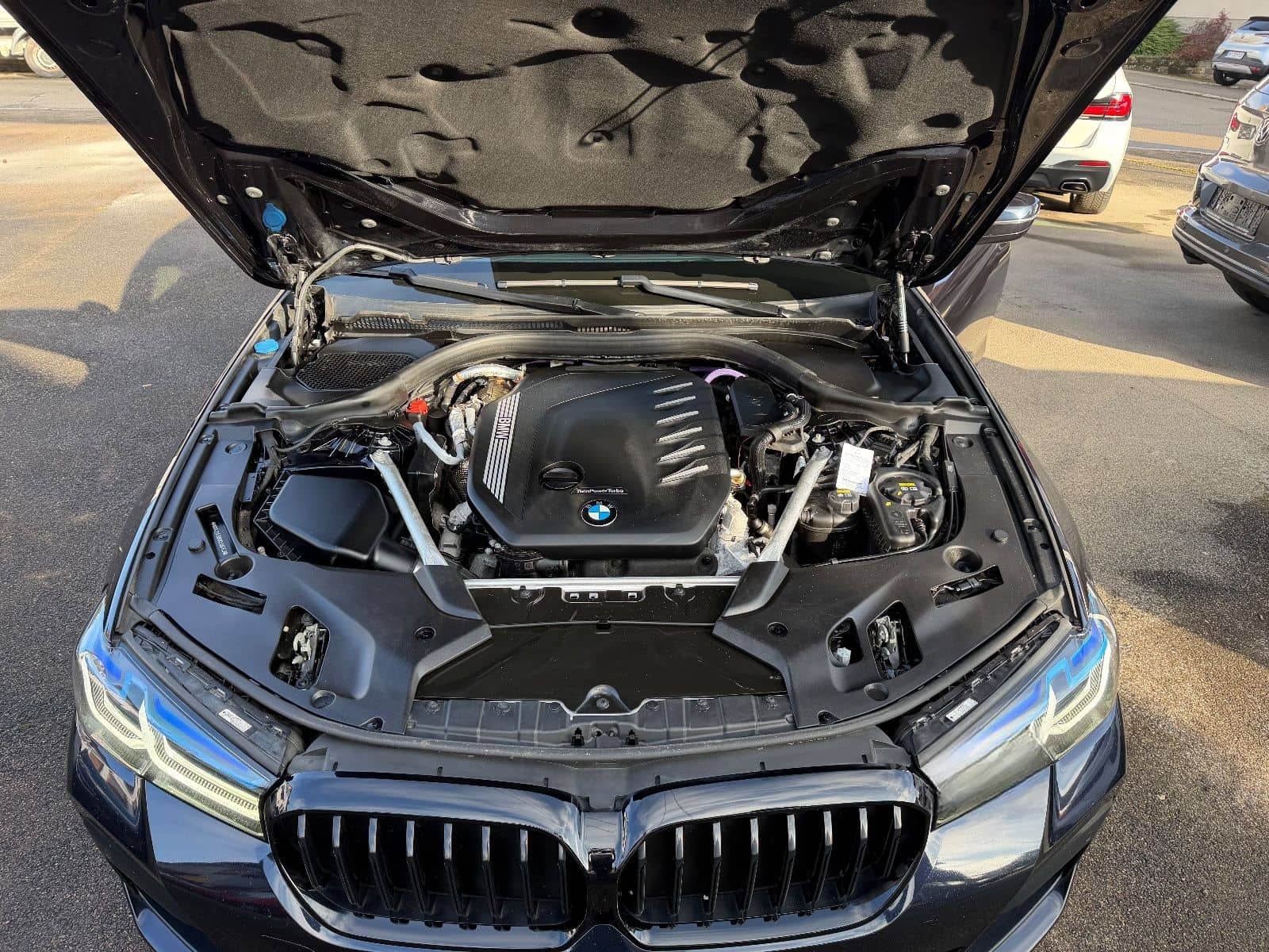 BMW 530 d x M Sport Leder HUD ACC Kamera Laser foto 15