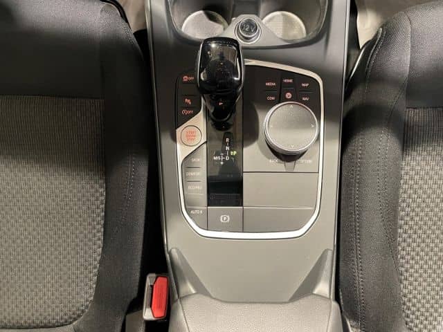 BMW 120 d Advantage Automatik EU6d Navi LED Virtual  foto 13