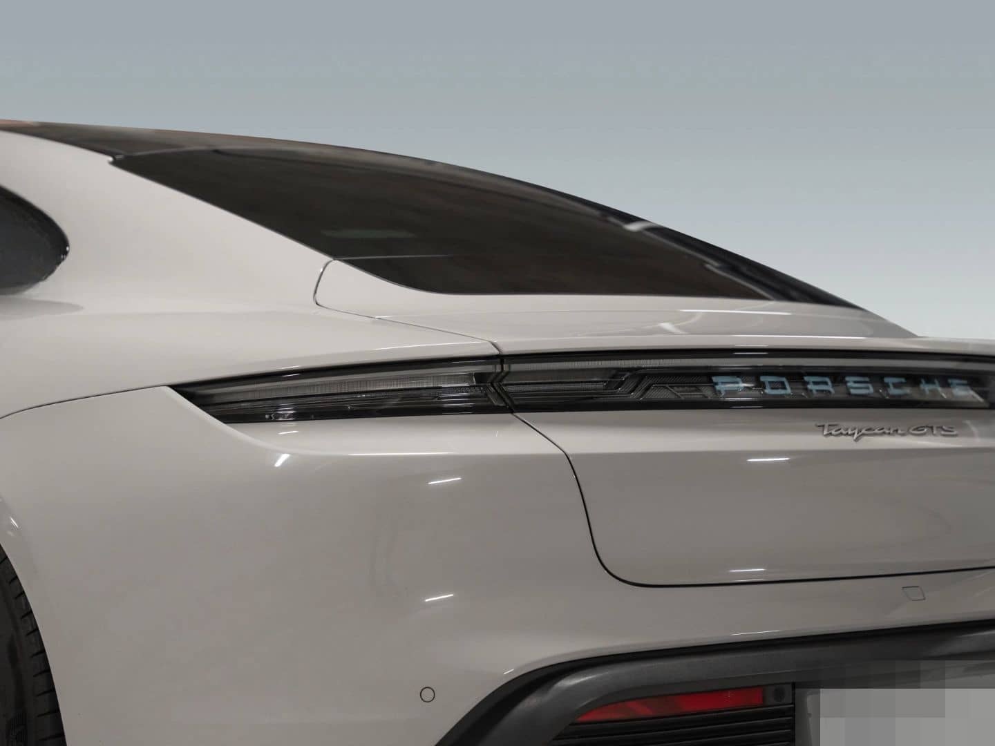 Porsche Taycan GTS HeadUp Beifahrerdisplay Burmester foto 11