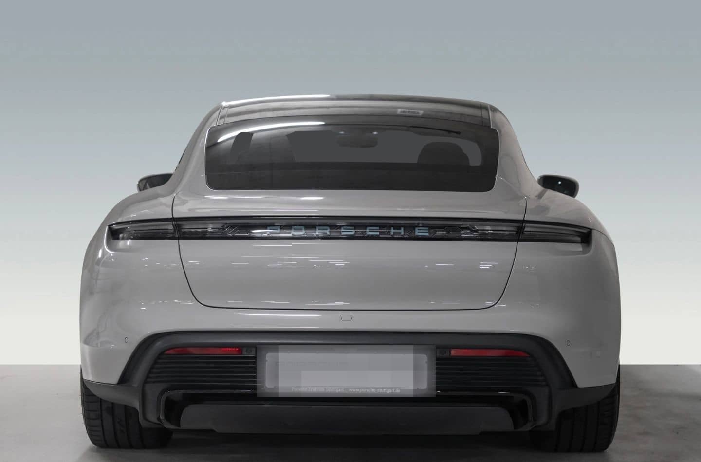 Porsche Taycan GTS HeadUp Beifahrerdisplay Burmester foto 10