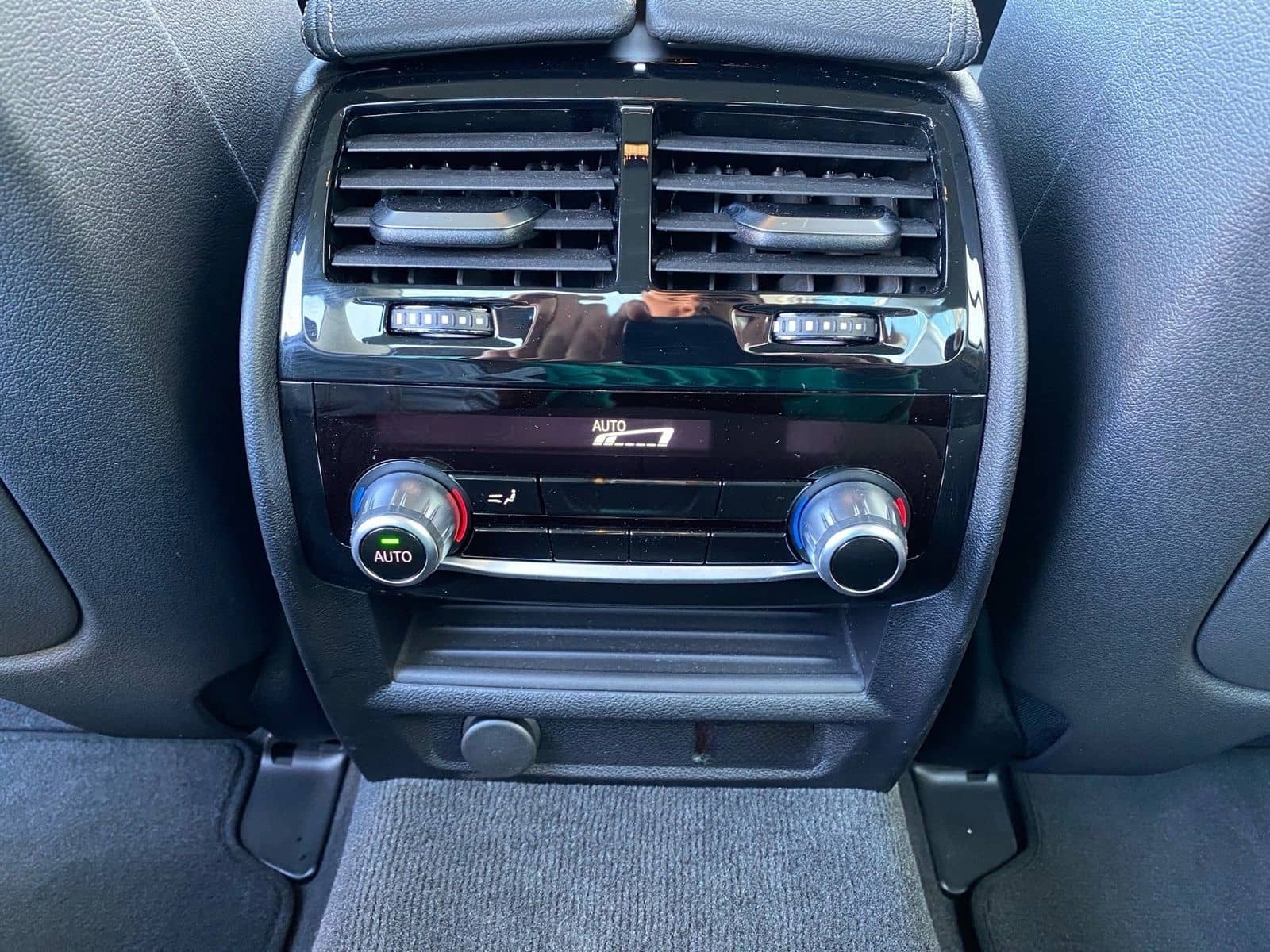 BMW 530i Limousine Integral-Aktivlenkung HUD DA PA foto 15