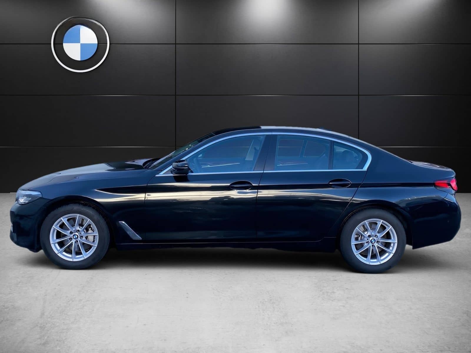 BMW 530i Limousine Integral-Aktivlenkung HUD DA PA foto 6