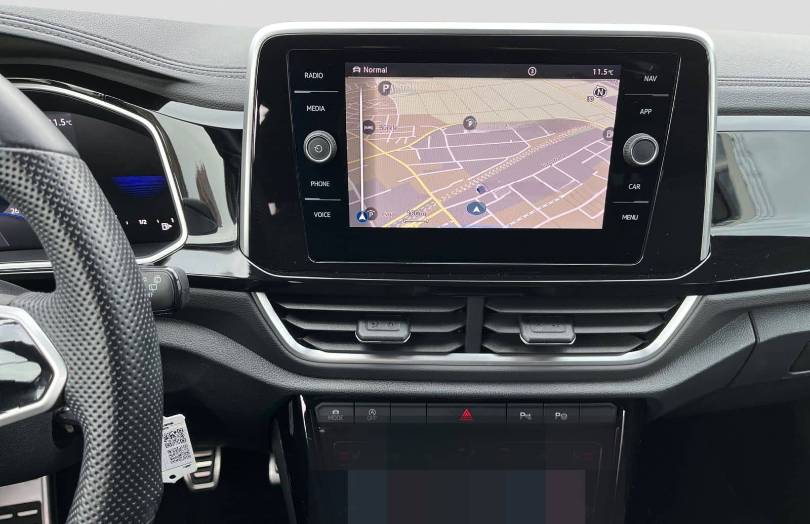 Volkswagen T-Roc 1.0TSI R-Line ACC Cam LED+ Navi Parklenk foto 7