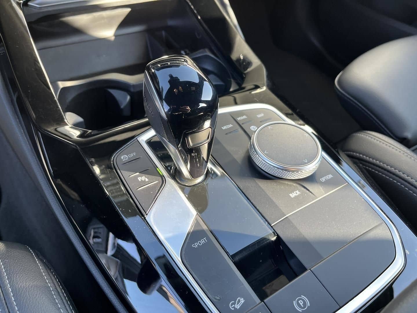 BMW X3 xDrive20d M Sport Laser Pano AHK HiFi Keyless foto 13