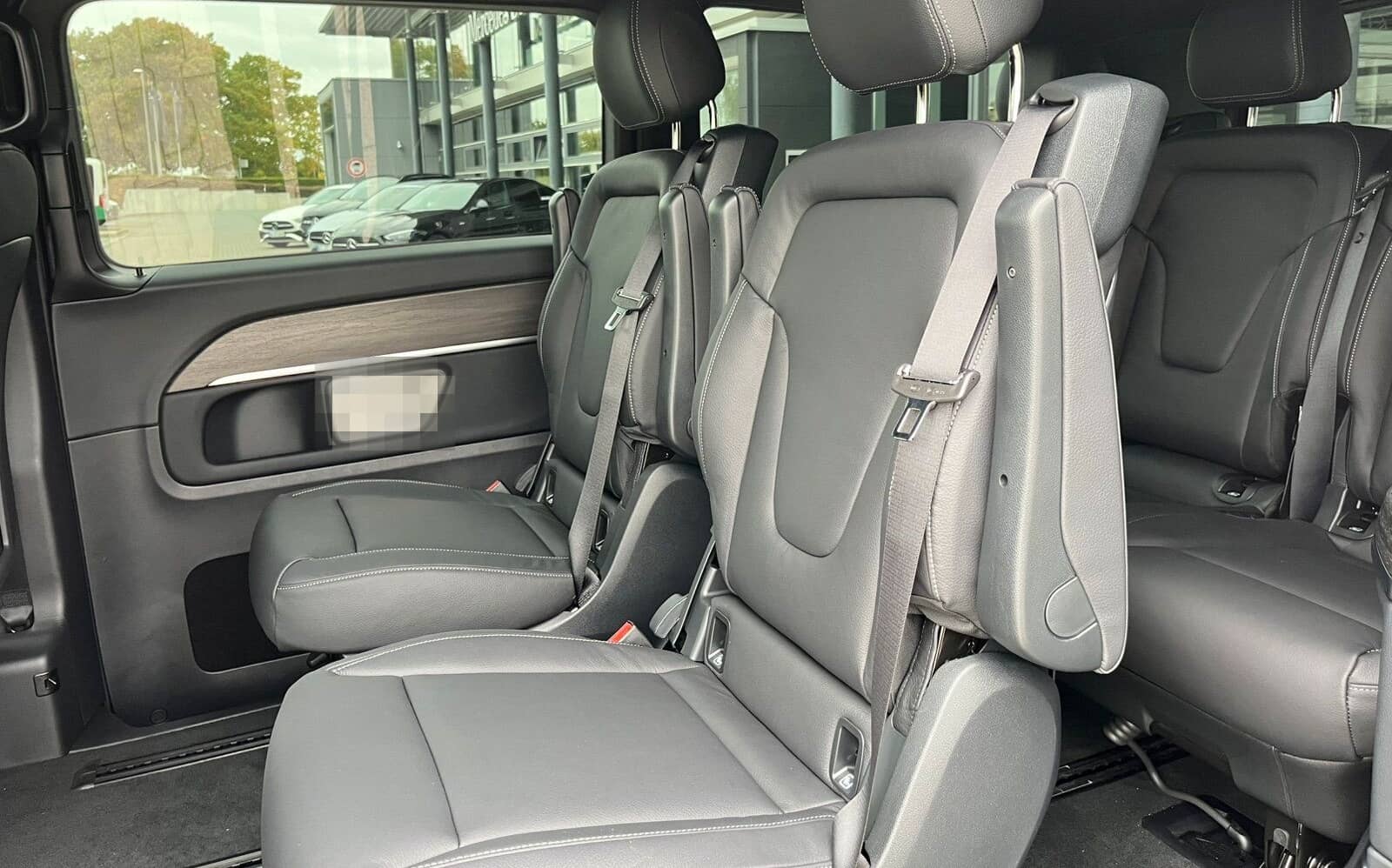 Mercedes-Benz V 300 d 4M AV L AMG Night STANDHZ+AHZV+DISTR+360 foto 11