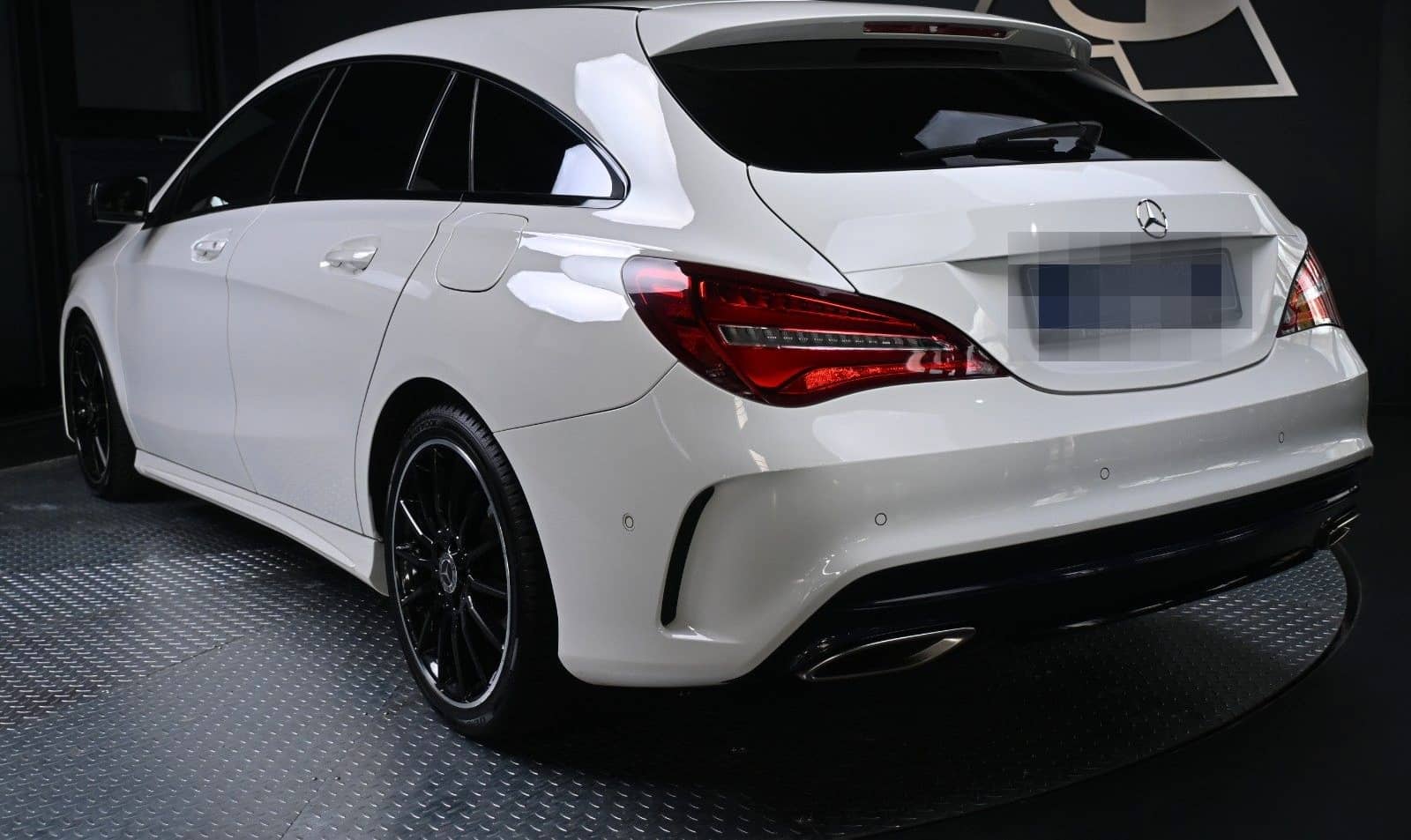 Mercedes-Benz CLA 200 Shooting Brake/NIGHT/AMG/LED/PANO foto 6