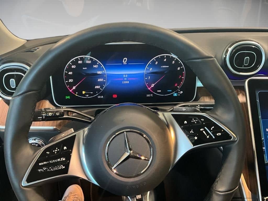 Mercedes-Benz C 200 T Avantgarde AUT Kam. KeyLess KlimaA LED foto 12