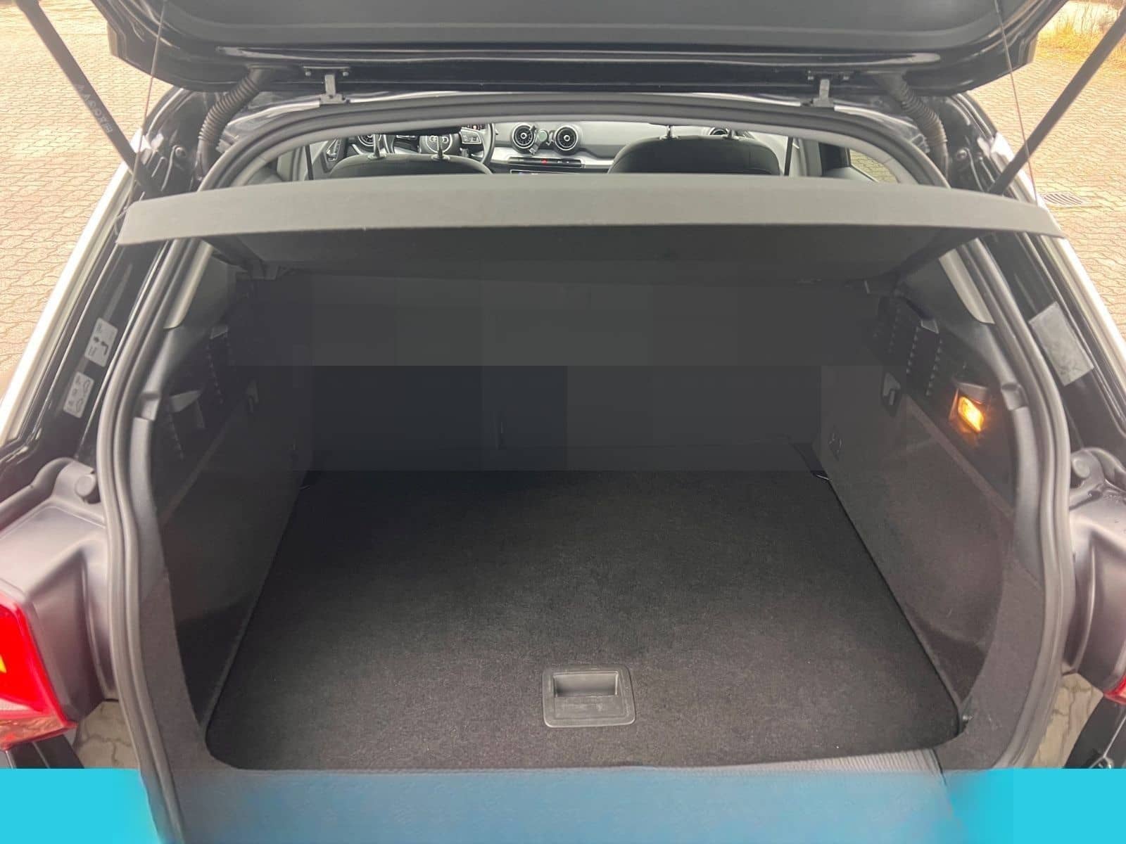 Audi Q2 S line AHK VIRTUAL COCKPIT PLUS LED SITZHEIZ. foto 17