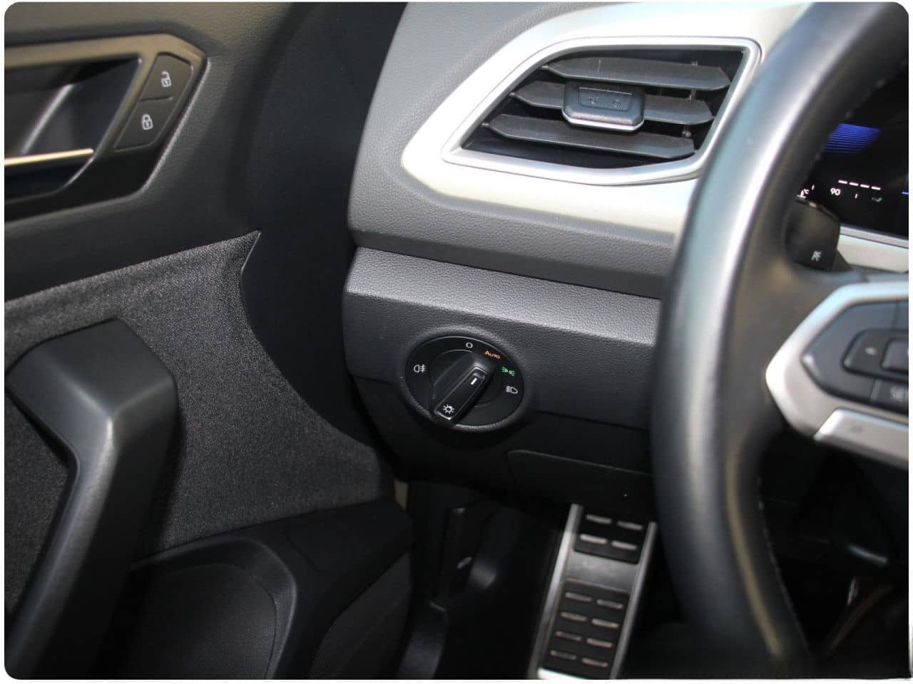 Volkswagen T-ROC 1.0 TSI MOVE Navi SHZ PDC ACC Bluetooth foto 18