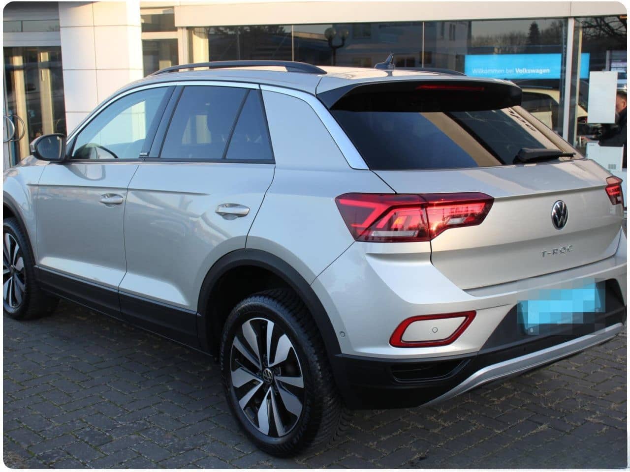 Volkswagen T-ROC 1.0 TSI MOVE Navi SHZ PDC ACC Bluetooth foto 8
