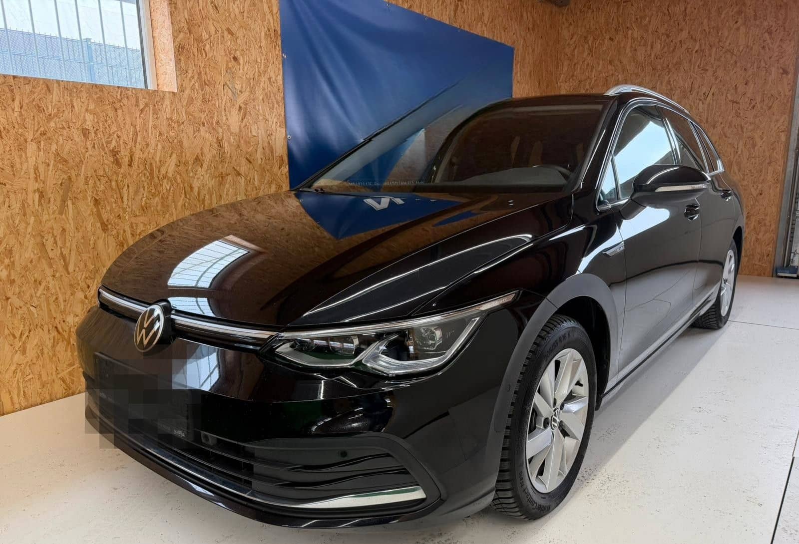 Volkswagen Golf VIII Variant*KAMERA*KEYLESS*LED*CARPLPLAY* foto 1