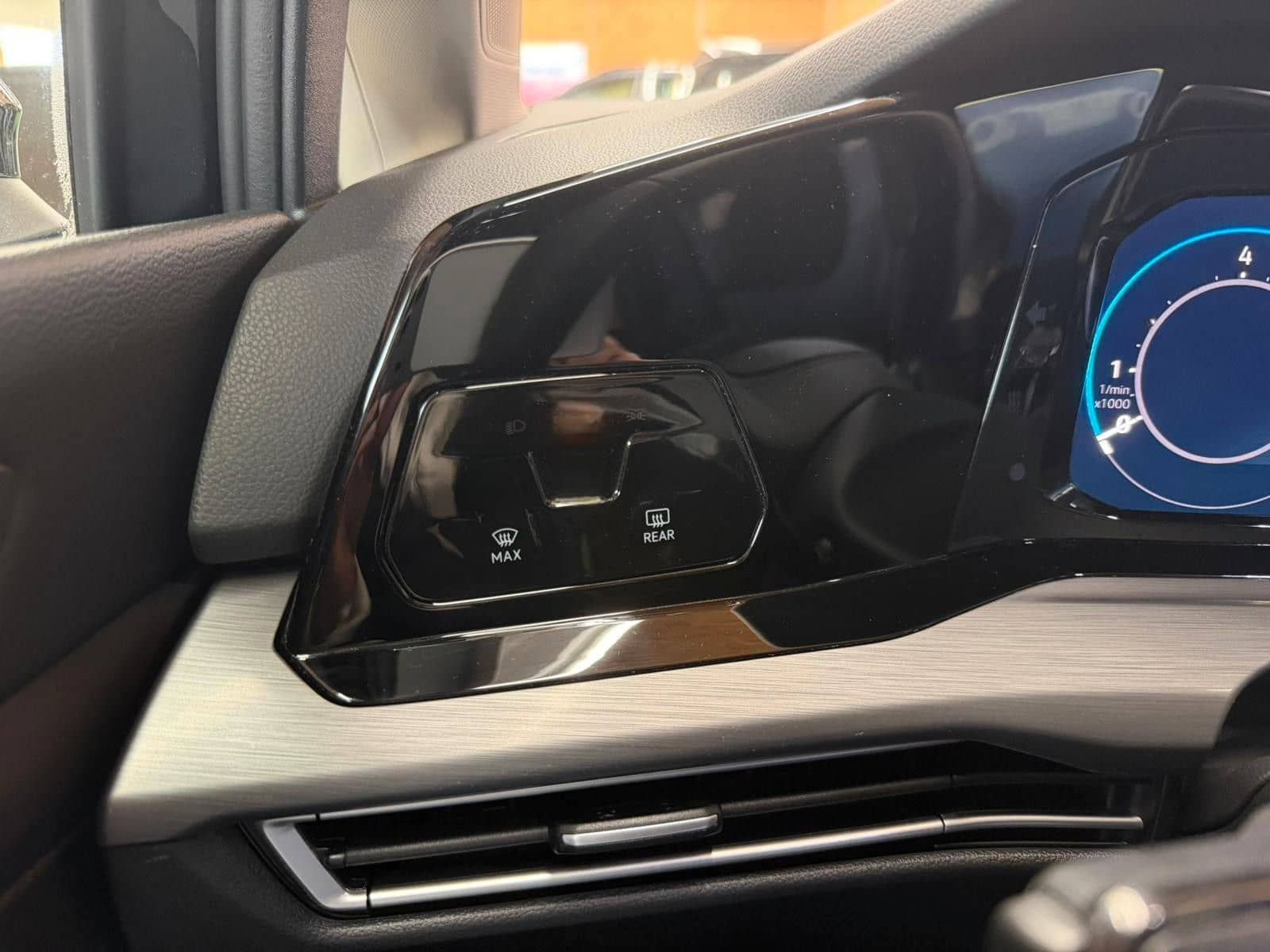 Volkswagen Golf VIII Variant*KAMERA*KEYLESS*LED*CARPLPLAY* foto 18