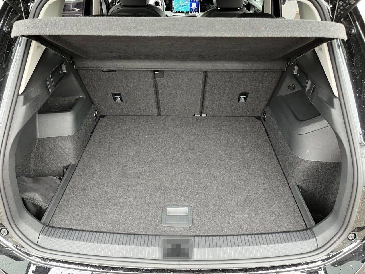 Volkswagen Tiguan 1,5 eTSI DSG Elegance (IQLight+AHK+Navi) foto 7