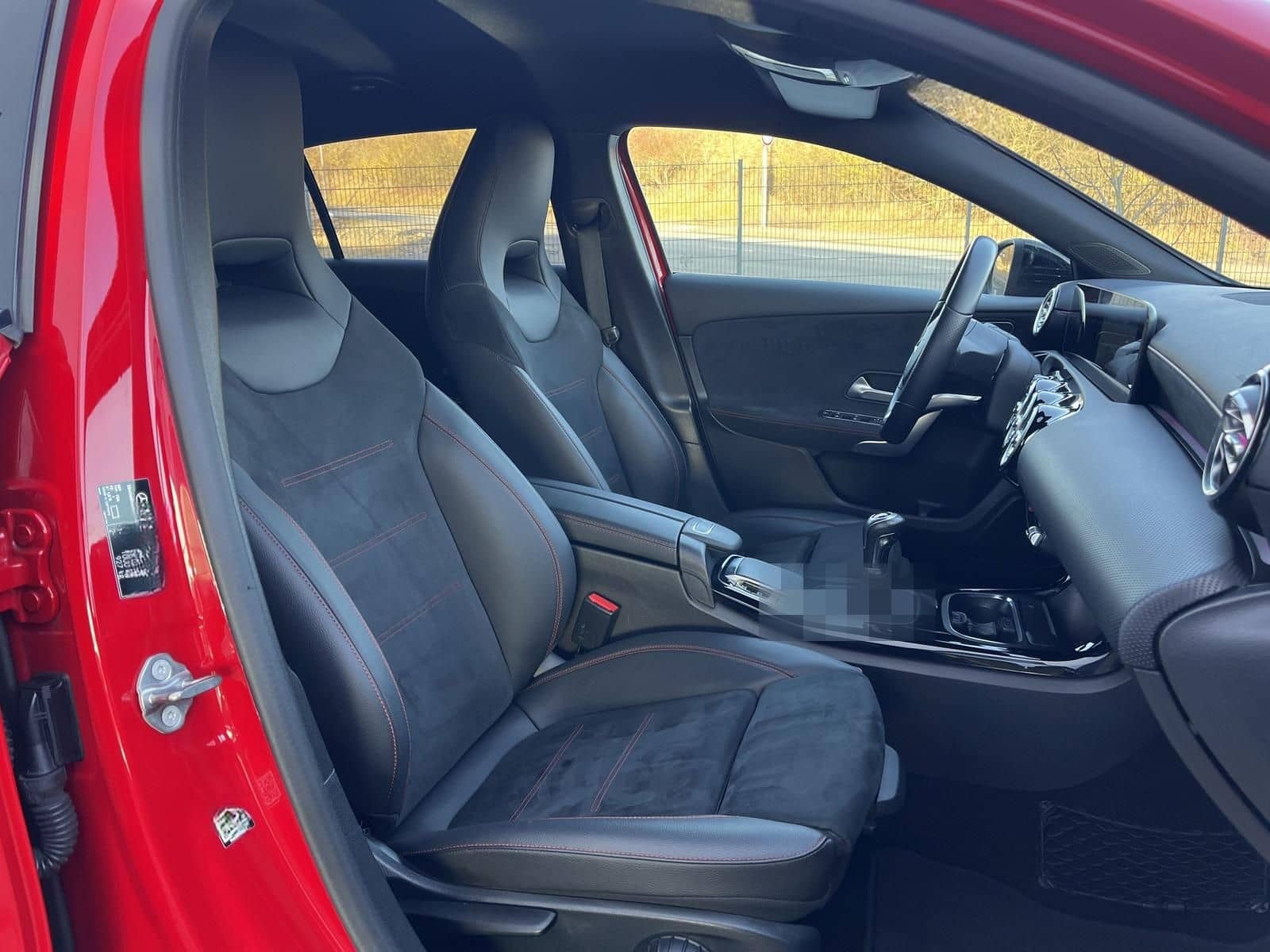 Mercedes-Benz A 200 Amg Line /Navi/LED/Alcantara foto 13