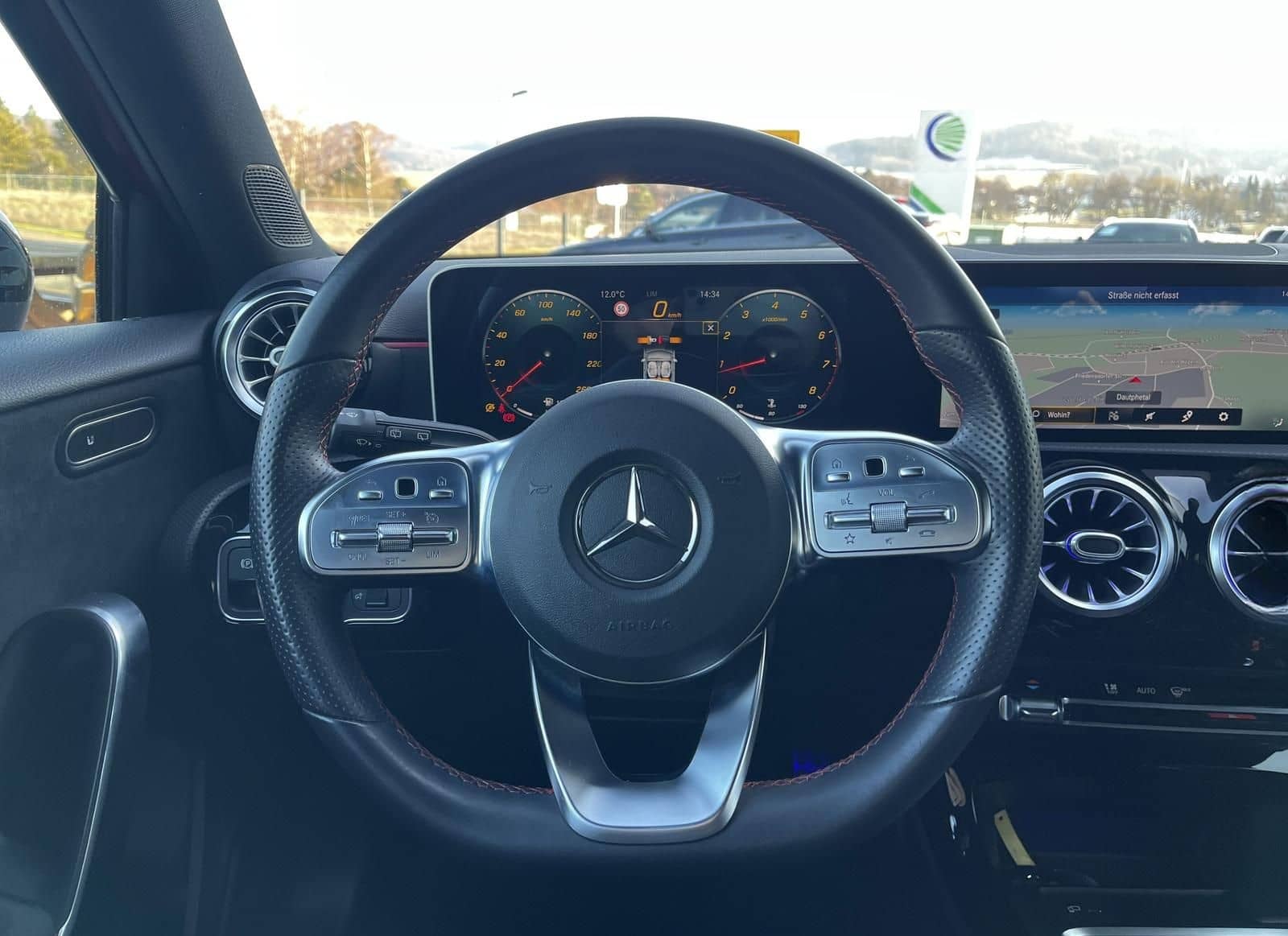 Mercedes-Benz A 200 Amg Line /Navi/LED/Alcantara foto 16