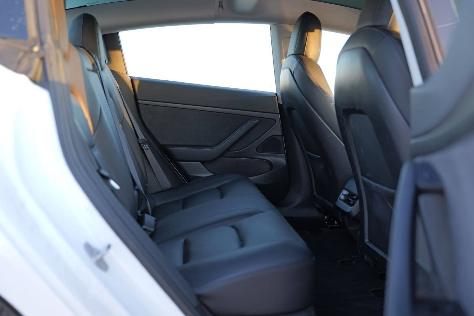 Tesla Model 3 *Stand + Reichweite*Panorama*Autopilot foto 13