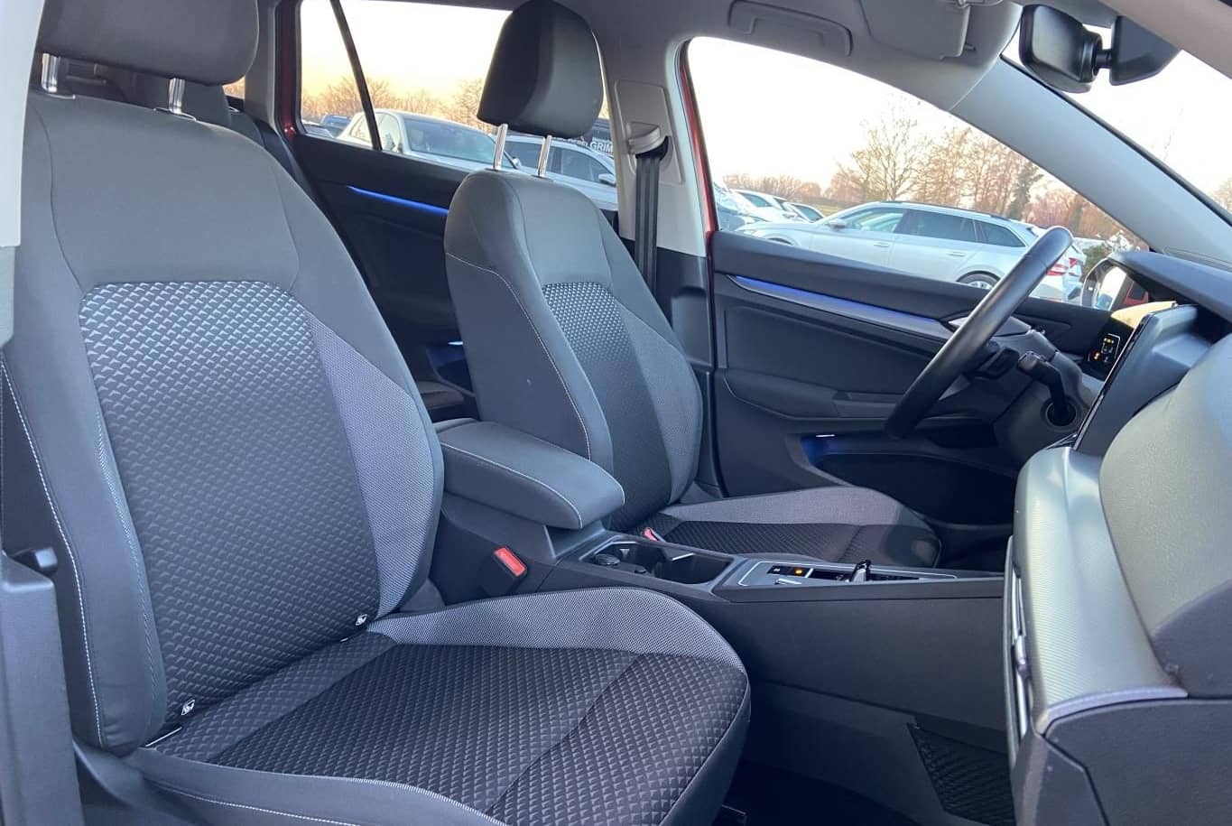 Volkswagen Golf Variant 2.0 TDI DSG Active APP-CONNECT+ACTI foto 13